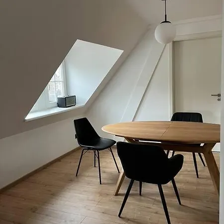 Le Donjon Classe 4 Etoiles 5 Mn Du Standing 120 M2 Centre Au Calme *