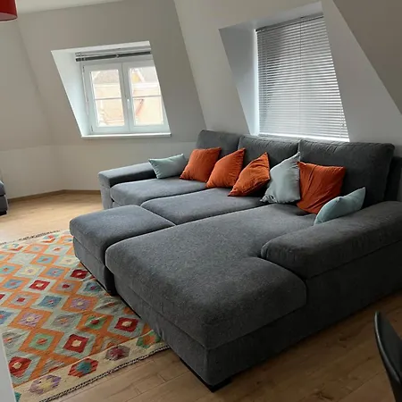 Le Donjon Classe 4 Etoiles 5 Mn Du Standing 120 M2 Centre Au Calme Lejlighed